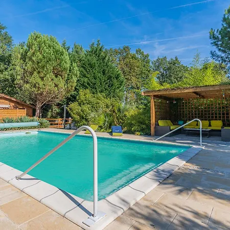 Apartament La Maisonnette En Bois