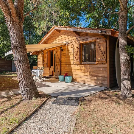 La Maisonnette En Bois