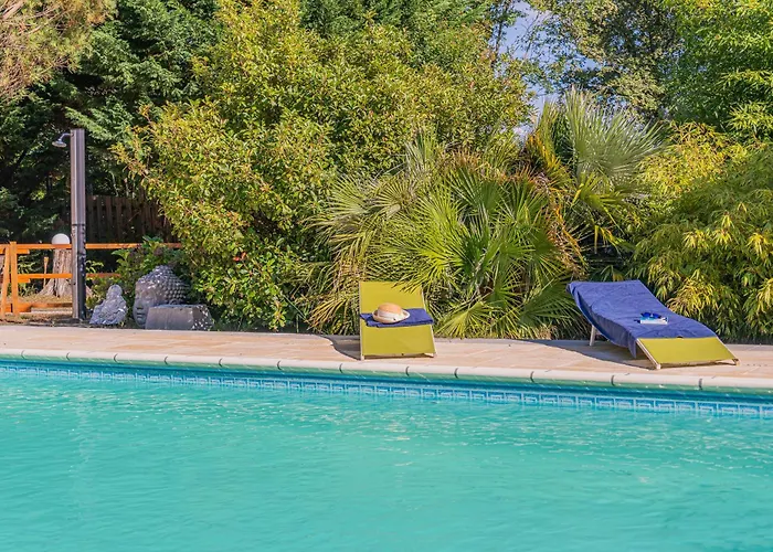 Apartment La Maisonnette En Bois Saumos